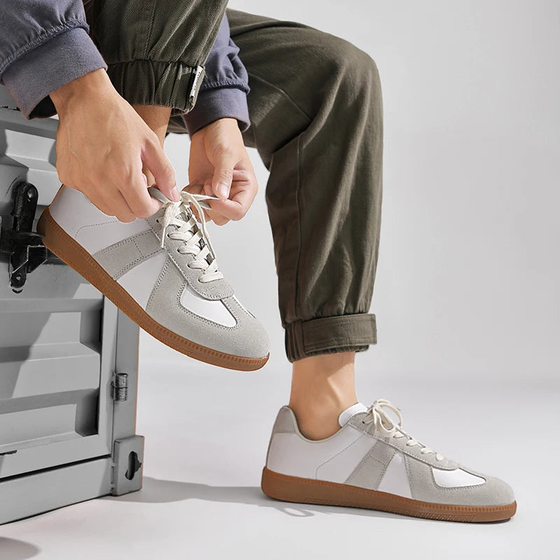 Leisure Walk Tenis Masculino Trainers Fashion Leather Men's Casual Shoes Lace Up  Simple Vulcanize Shoes Outdoor Male Sneakers